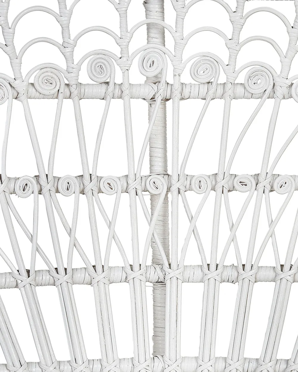 Tuolit<Beliani Riikinkukkotuoli Rottinki Valkoinen Emmanuelle