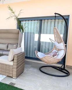 New Beliani Riipputuoli Jalustalla Polyrottinki Luonnonvari Atri Ii