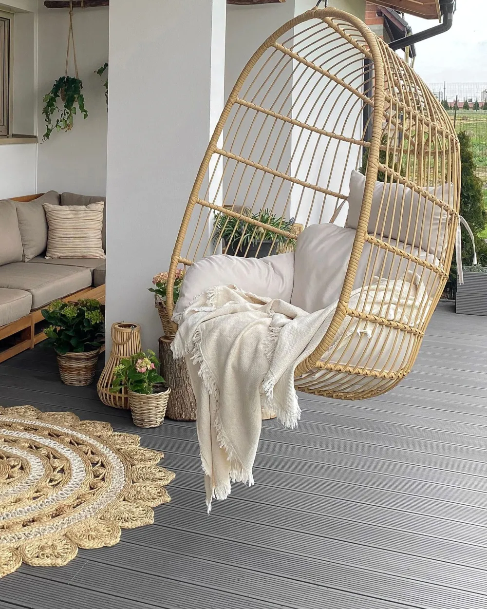 Flash Sale Beliani Riipputuoli Jalustalla Polyrottinki Luonnonvari Casoli