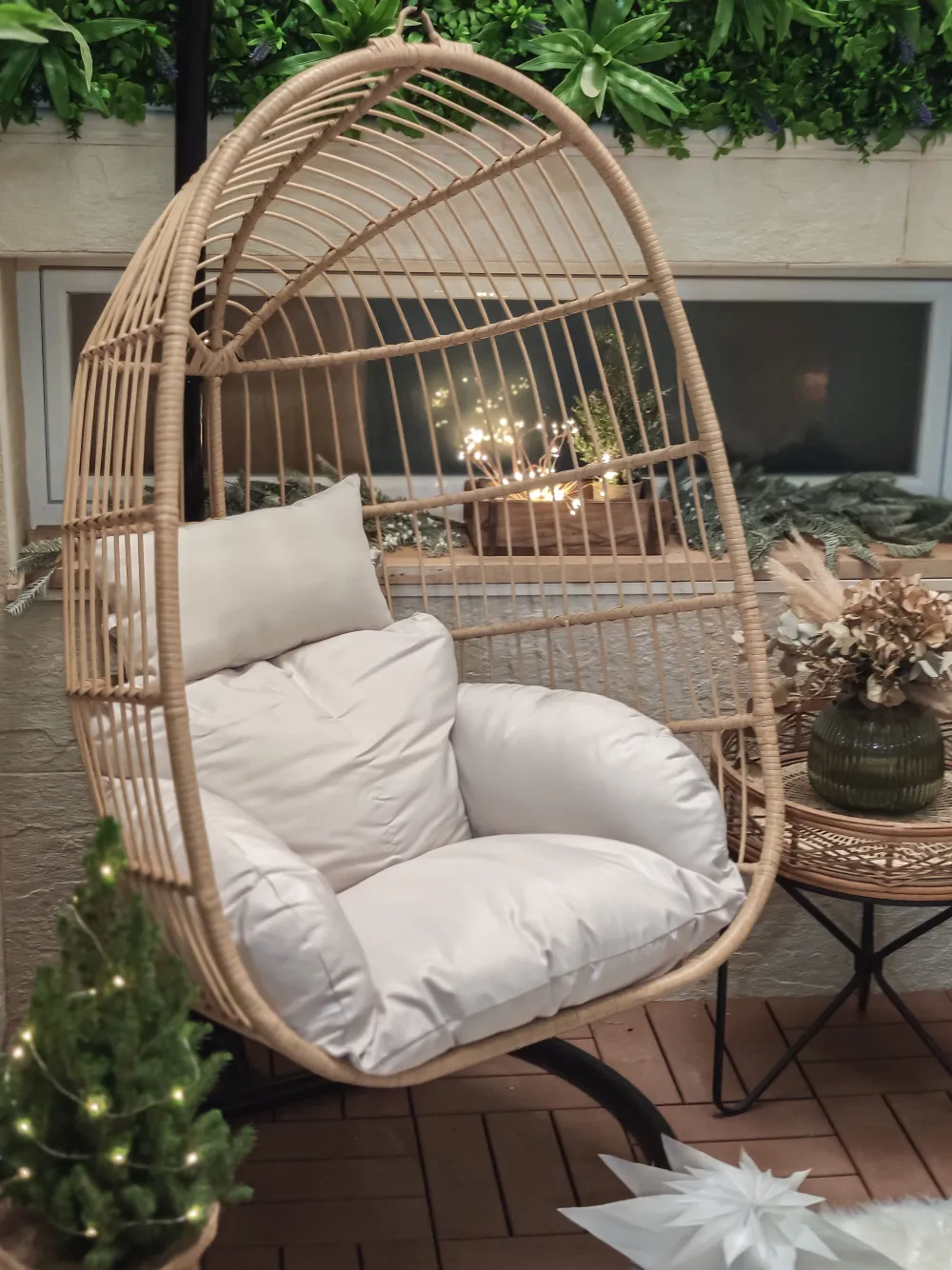 Flash Sale Beliani Riipputuoli Jalustalla Polyrottinki Luonnonvari Casoli