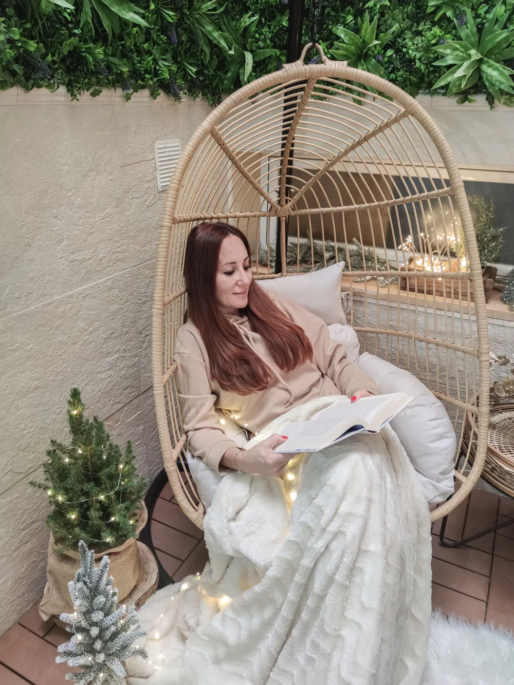 Flash Sale Beliani Riipputuoli Jalustalla Polyrottinki Luonnonvari Casoli