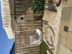 Nojatuolit<Beliani Riipputuoli Jalustalla Polyrottinki Luonnonvari Alba