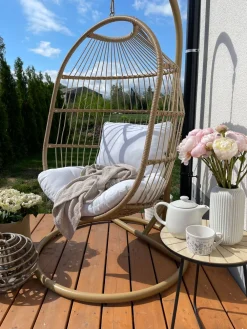 Nojatuolit<Beliani Riipputuoli Jalustalla Polyrottinki Luonnonvari Alba