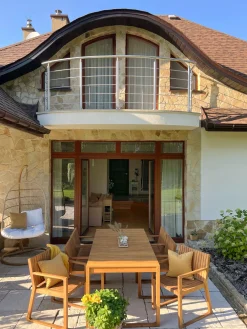 Discount Beliani Riipputuoli Jalustalla Polyrottinki Beige Allera