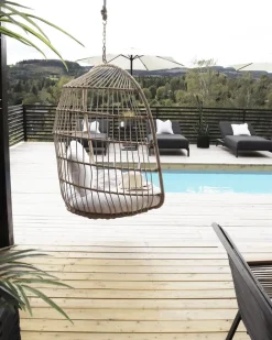 Discount Beliani Riipputuoli Jalustalla Polyrottinki Beige Allera