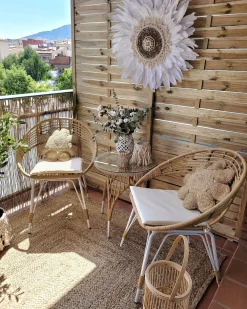 Discount Beliani Riipputuoli Jalustalla Polyrottinki Beige Allera