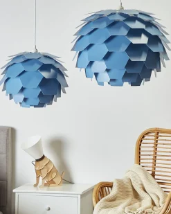 Shop Beliani Riippuvalaisin Muovi Iso Sininen Segre