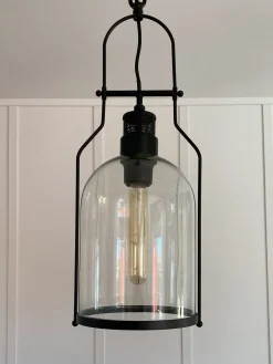 Valaisimet<Beliani Riippuvalaisin Rauta Musta Bashilo