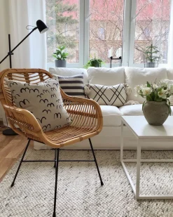 Tuolit<Beliani Rottinkituoli Luonnonvari Canora