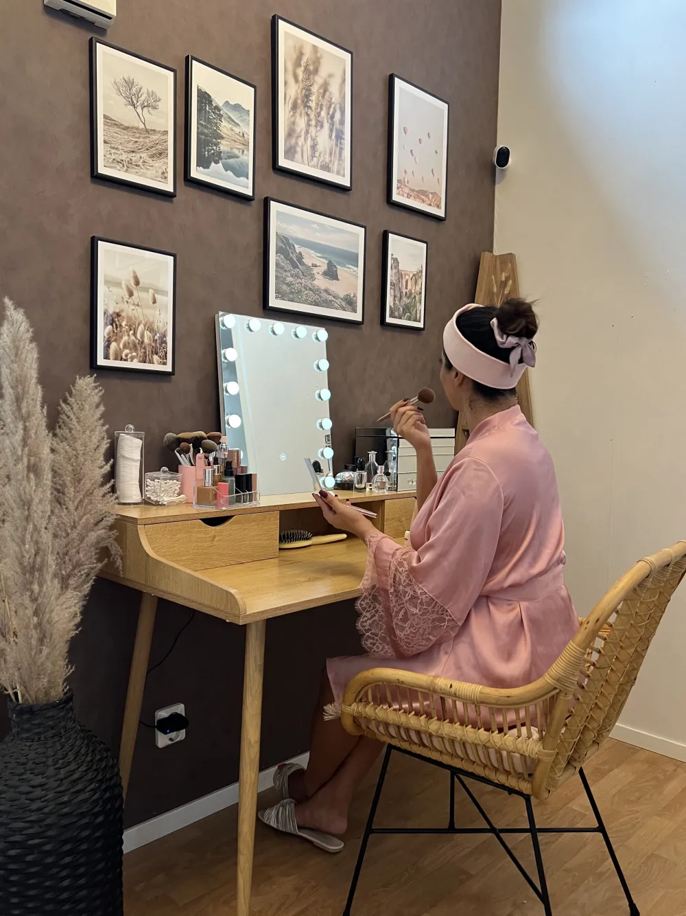 Tuolit<Beliani Rottinkituoli Luonnonvari Canora