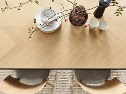 Pöydät<Beliani Ruokapoyta Vaalea Puu/Musta 180 X 90 Cm Ivorie