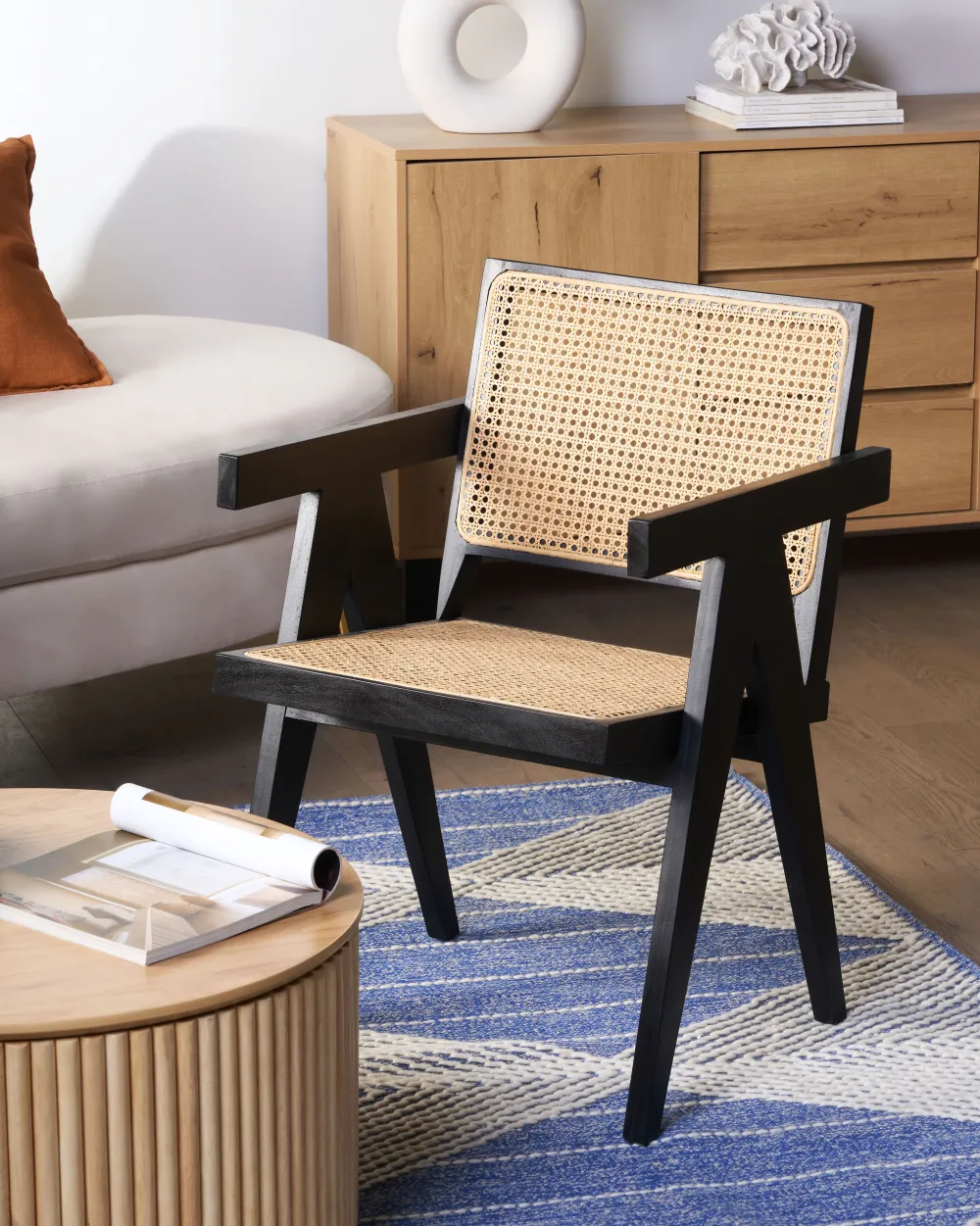 Säilytys<Beliani Senkki 3 Laatikkoa 2 Ovea Vaalea Puu Elda