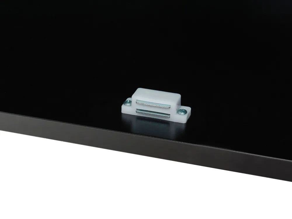 Säilytys<Beliani Senkki 2 Ovea Musta/Vaalea Puu Alaska