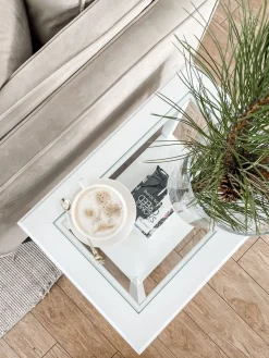 Best Sale Beliani Sivupoyta Lasitasolla Valkoinen Attu