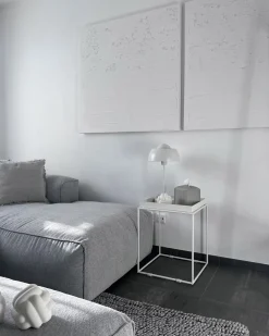 Store Beliani Sivupoyta Metalli Valkoinen Saxon