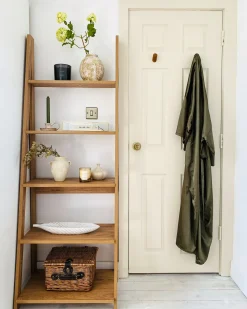 Sale Beliani Tikashylly 5 Hyllya Vaalea Puu Wilton