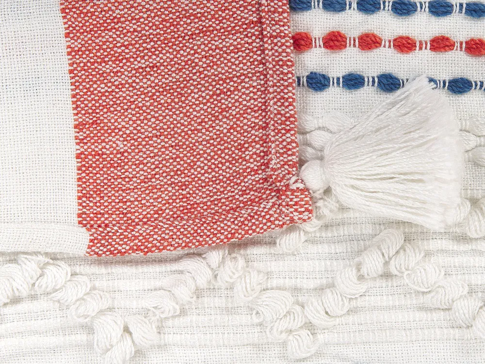 Tekstiilit<Beliani Torkkupeitto Monivarinen 130 X 150 Cm Cubuk