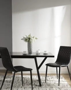 Tuolit<Beliani Tuoli Keinonahka Musta 2 Kpl Montana