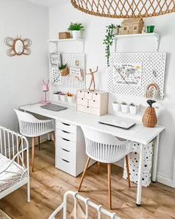 Tuolit<Beliani Tuoli Muovi Valkoinen 2 Kpl Bereca