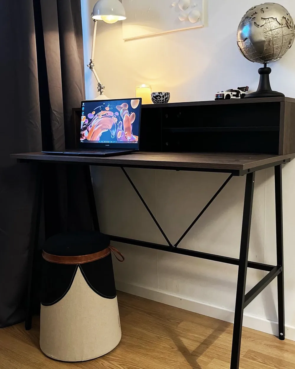 Flash Sale Beliani Tyopoyta 3 Hyllya Tumma Puu/Musta 100 X 50 Cm Harison