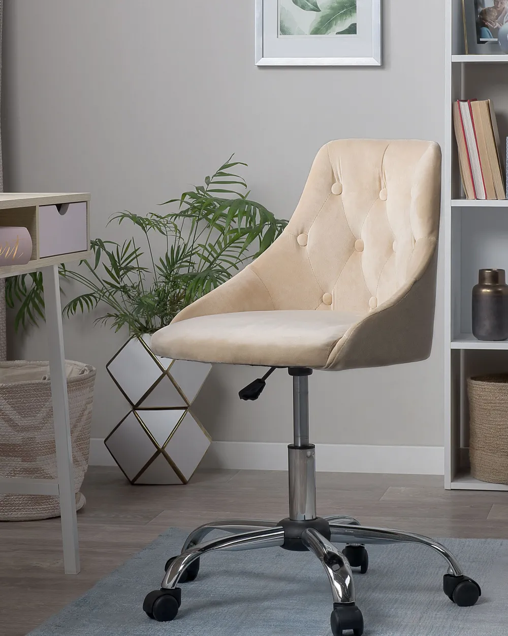 Lastenhuone<Beliani Tyopoyta 2 Laatikkoa Hylly Vaalea Puu/Valkoinen 120 X 48 Cm Clarita