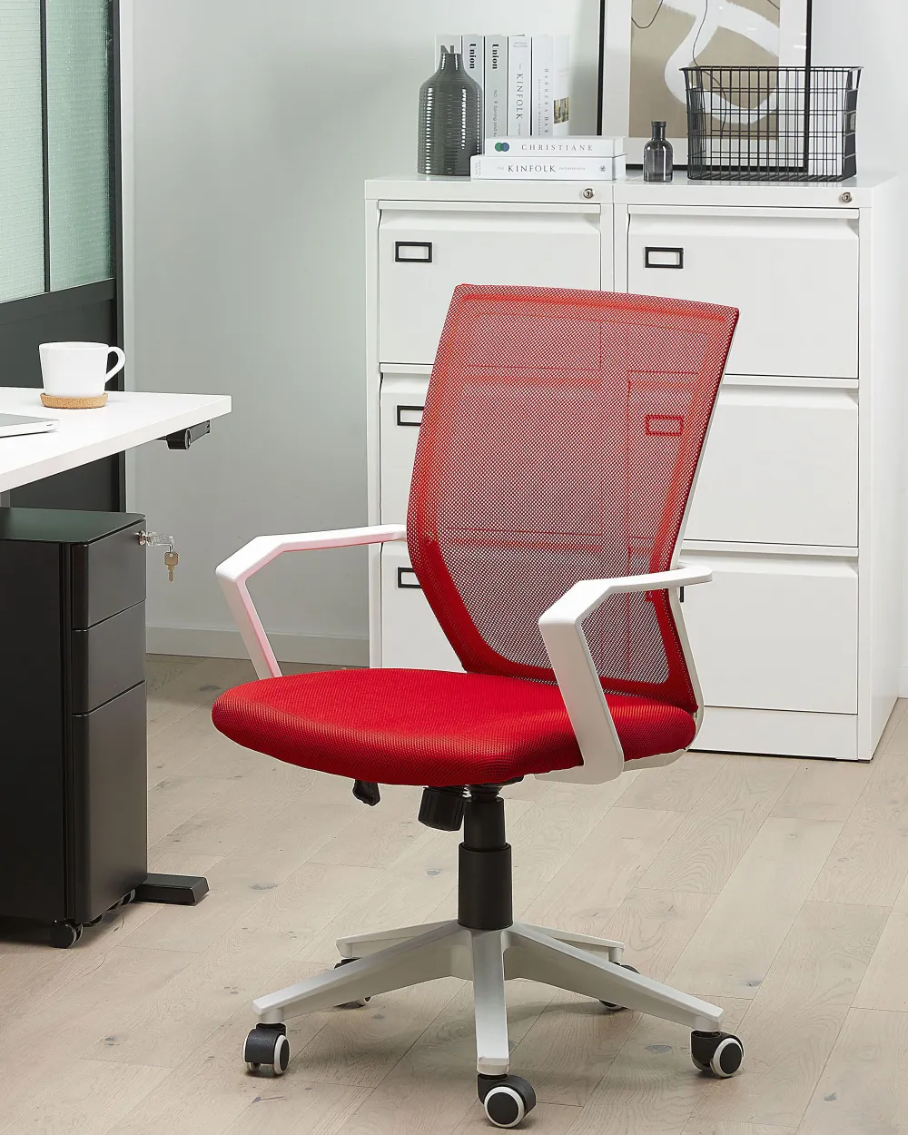 Lastenhuone<Beliani Tyotuoli Verkkokangas Punainen Relief