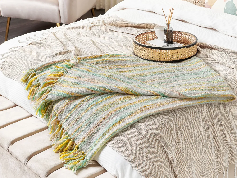 Lastenhuone<Beliani Viltti Akryyli Keltainen/Vihrea 130 X 170 Cm Nuwar