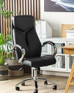 Säilytys<Beliani Vitriinikaappi Teras 3 Ovea 2 Hyllya Valkoinen Newport