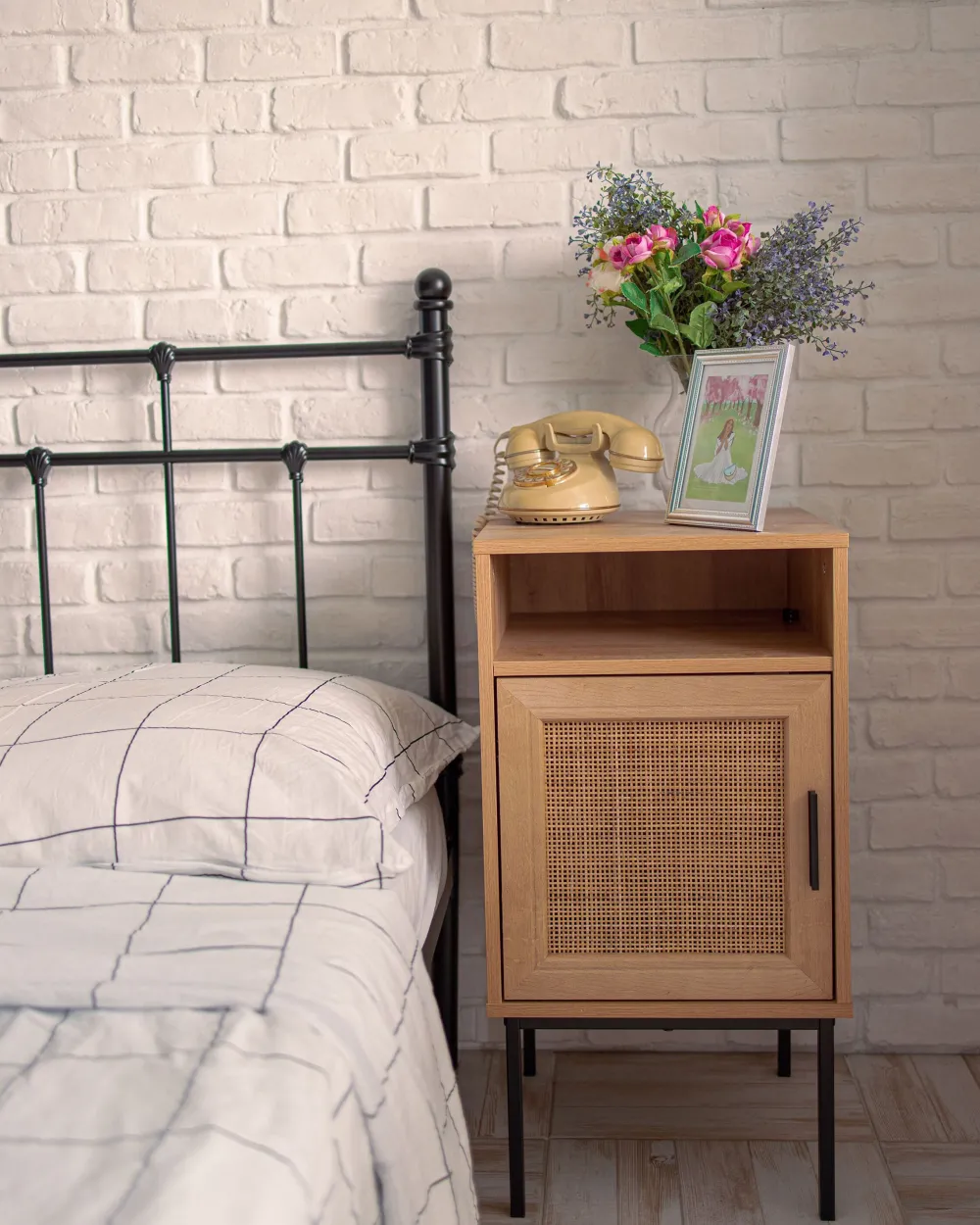 Hot Beliani Yopoyta Kaappi Hylly Vaalea Puu Pasco