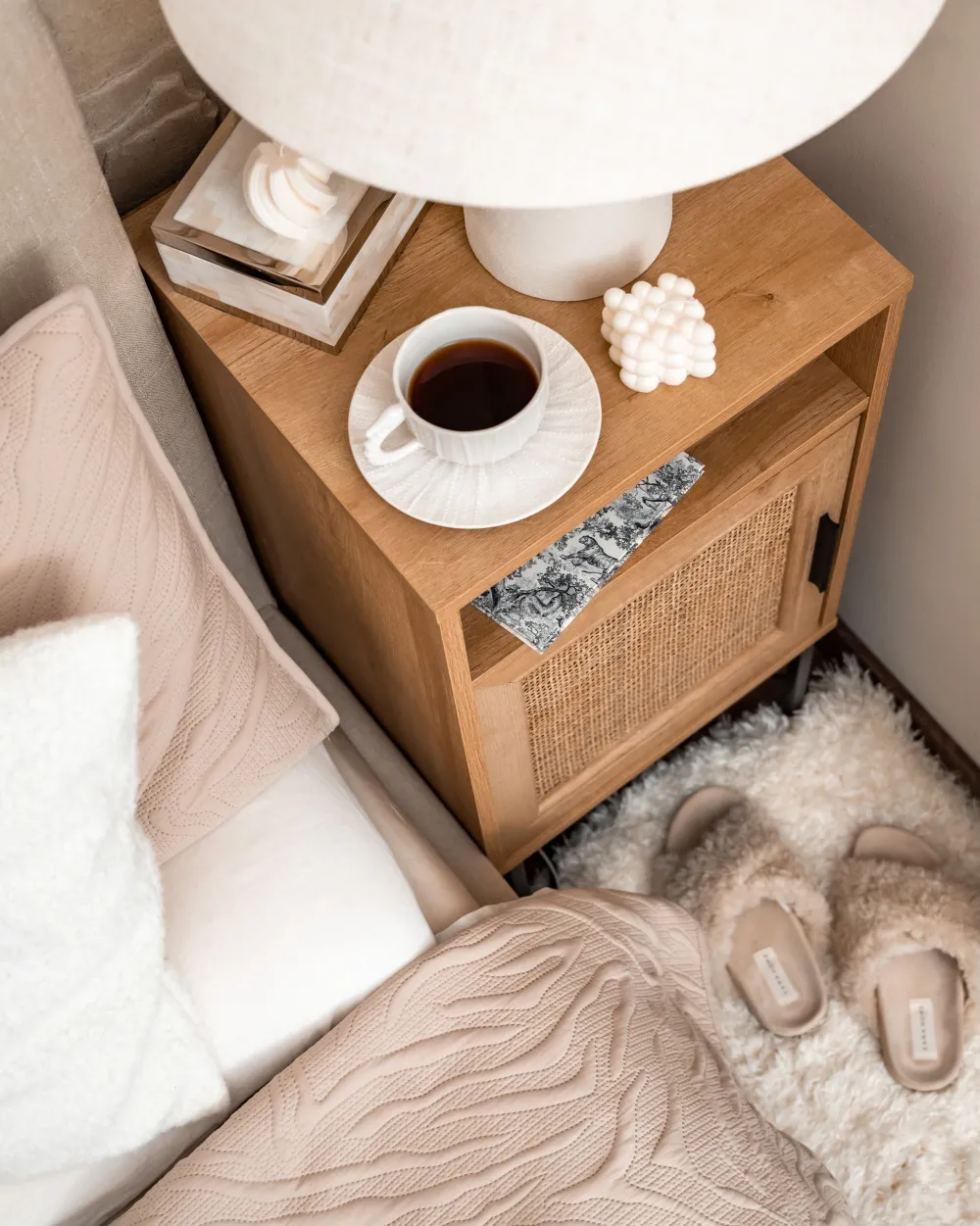 Hot Beliani Yopoyta Kaappi Hylly Vaalea Puu Pasco