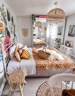 Säilytys<Beliani Yopoyta Tiikki Vaalea Puu Nampa